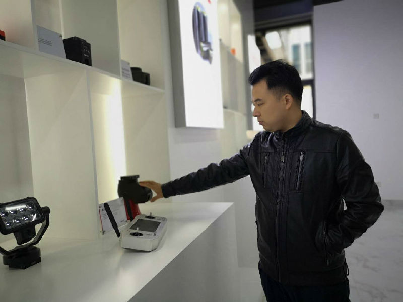 ר�� | ¬�»ԣ�һ��С�ķ��˲�