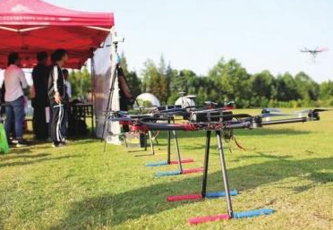 ���˻���������С����ݡ��� ��н��߿�����